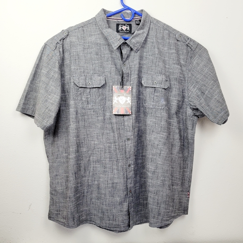 Lion's Crest by English Laundry Short Sleeve Button Up Shirt